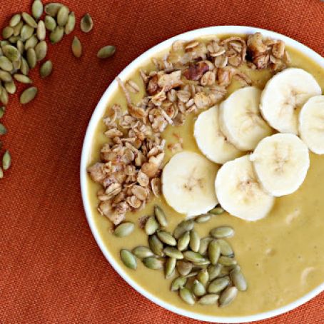 Pumpkin n' Protein Smoothie Bowl